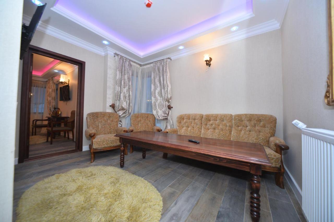 Edy'S Royal Predeal Hotel Bagian luar foto