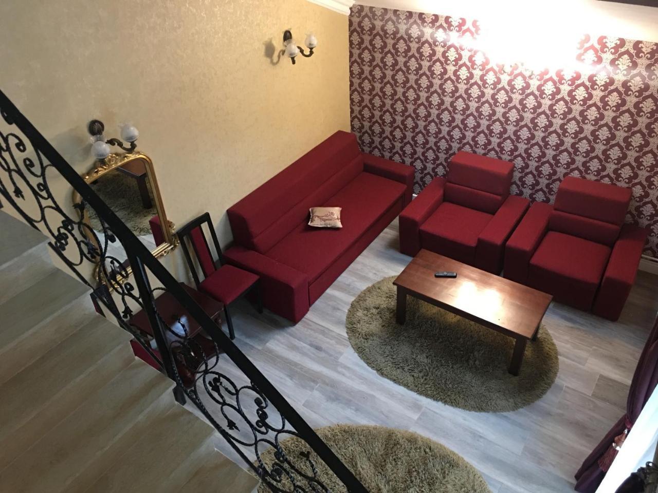 Edy'S Royal Predeal Hotel Bagian luar foto