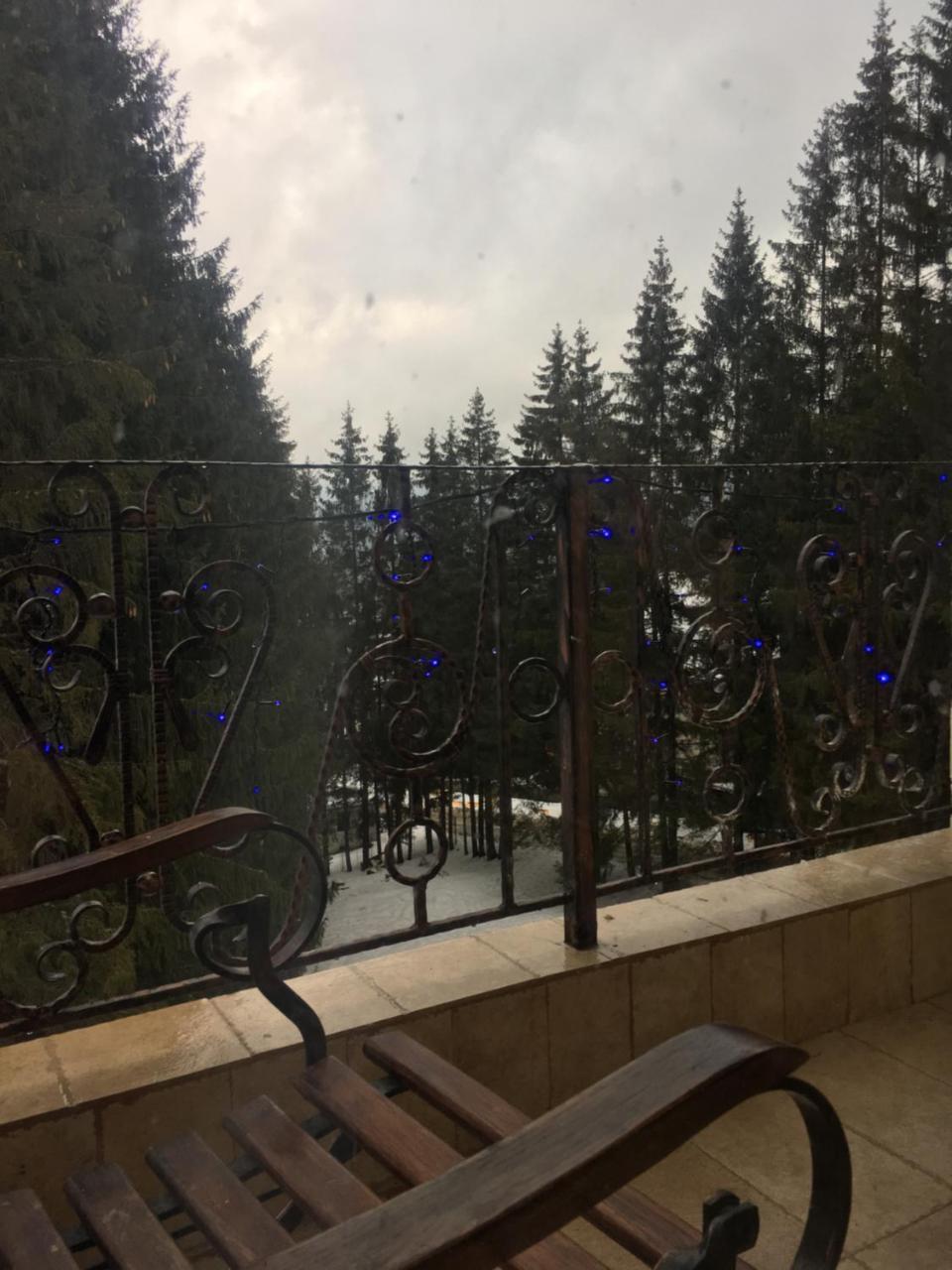 Edy'S Royal Predeal Hotel Bagian luar foto